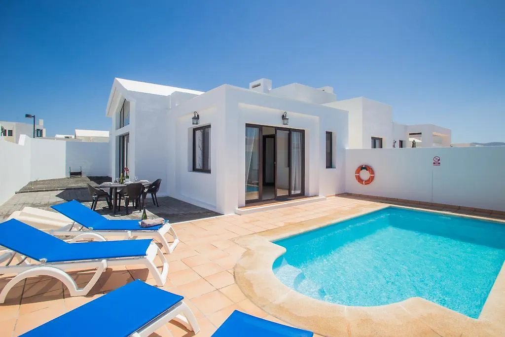 Villa Monica Playa Blanca