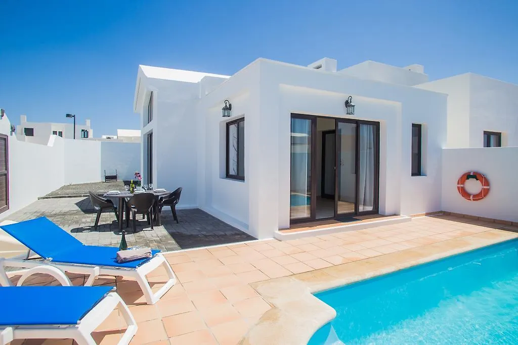 Villa Monica Playa Blanca